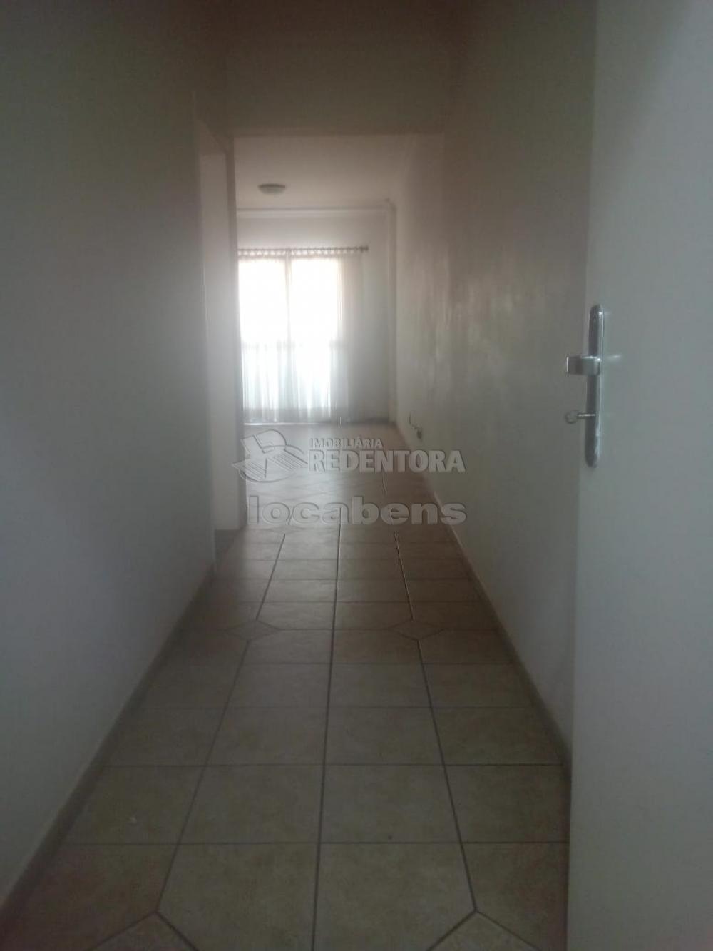 Alugar Apartamento / Padr&atilde;o em S&atilde;o Jos&eacute; do Rio Preto R$ 1.500,00 - Foto 6