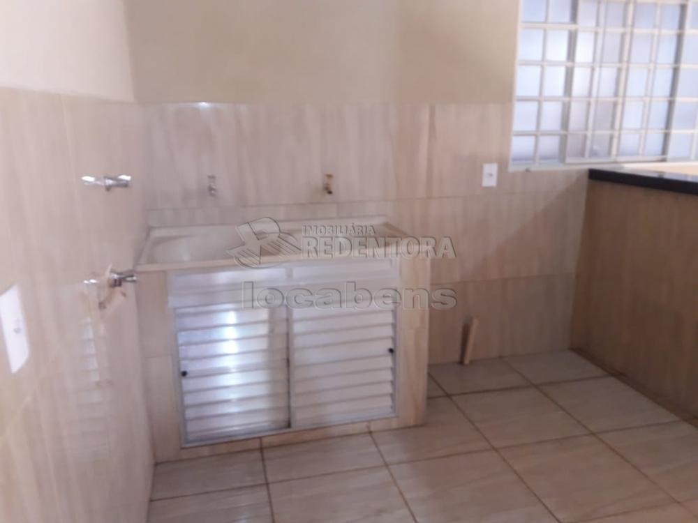 Alugar Casa / Padr&atilde;o em Neves Paulista R$ 1.000,00 - Foto 2