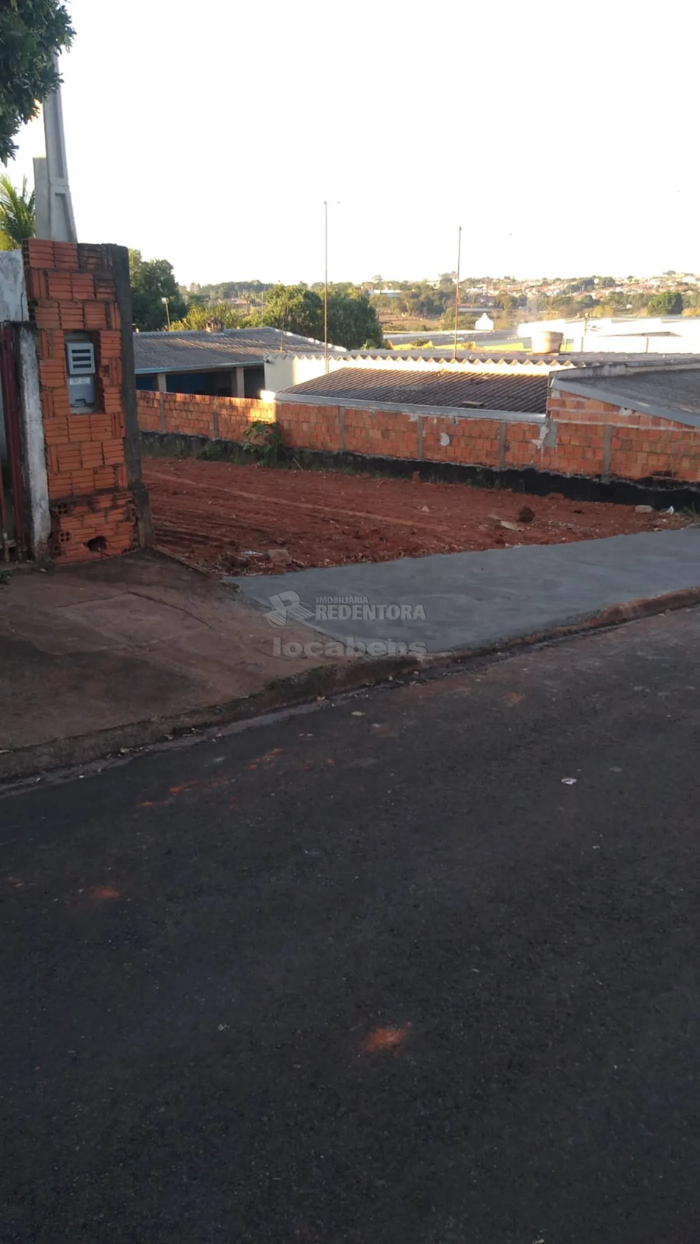 Comprar Terreno / Padr&atilde;o em Fernand&oacute;polis R$ 75.000,00 - Foto 5