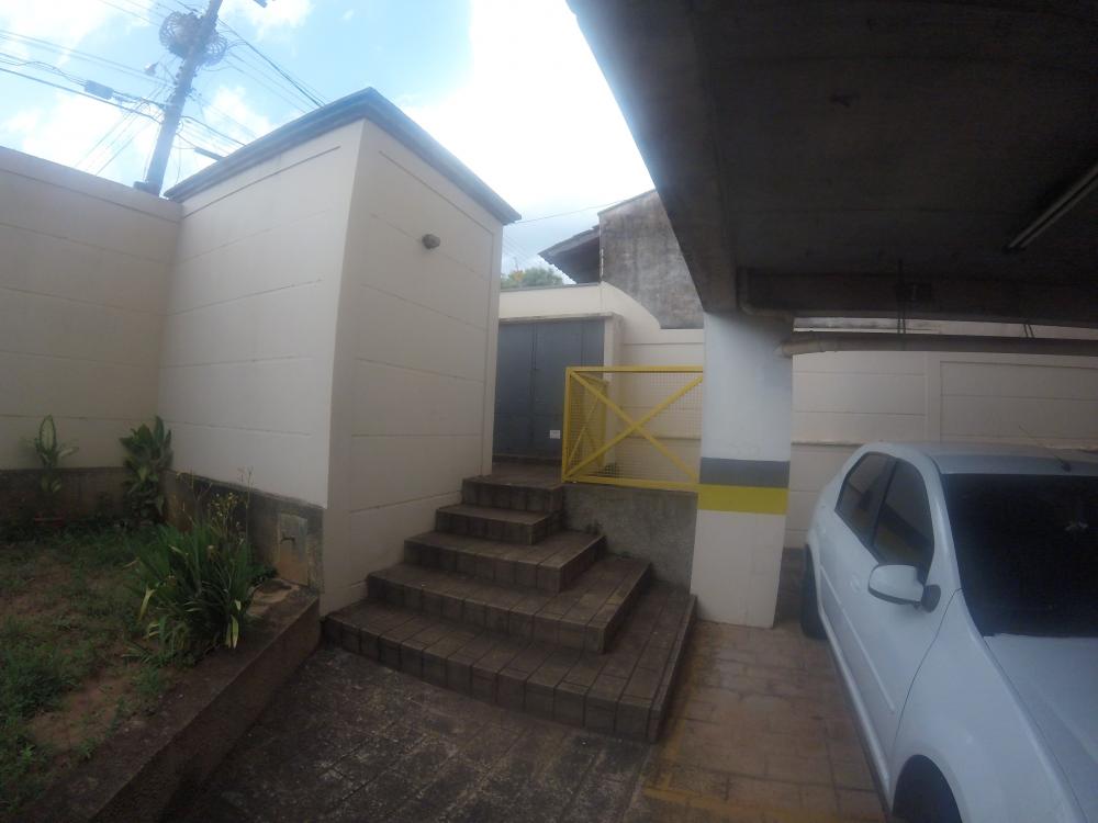 Alugar Apartamento / Padr&atilde;o em S&atilde;o Jos&eacute; do Rio Preto R$ 700,00 - Foto 17