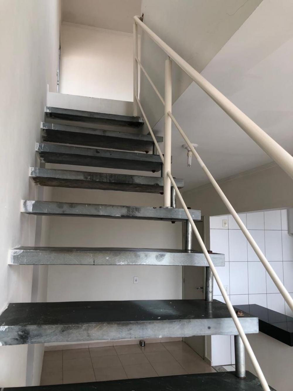 Alugar Apartamento / Cobertura em S&atilde;o Jos&eacute; do Rio Preto R$ 1.500,00 - Foto 14