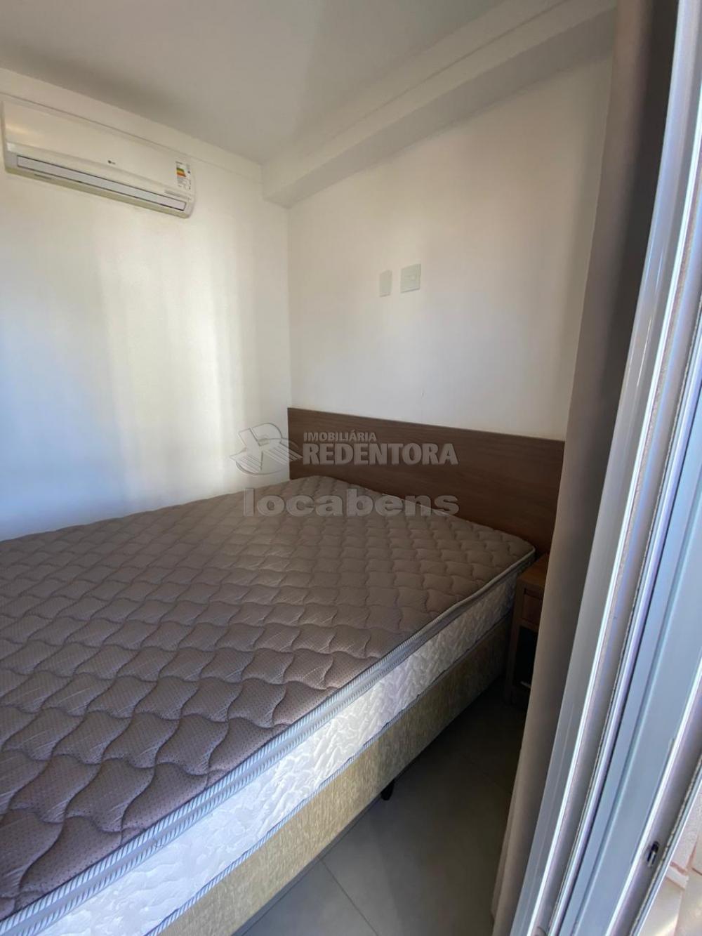 Alugar Apartamento / Studio em S&atilde;o Jos&eacute; do Rio Preto R$ 2.000,00 - Foto 7