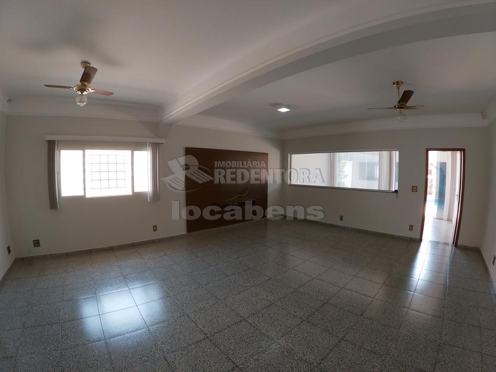 Alugar Casa / Padr&atilde;o em S&atilde;o Jos&eacute; do Rio Preto R$ 6.000,00 - Foto 4