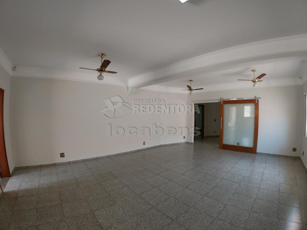 Alugar Casa / Padr&atilde;o em S&atilde;o Jos&eacute; do Rio Preto R$ 6.000,00 - Foto 6