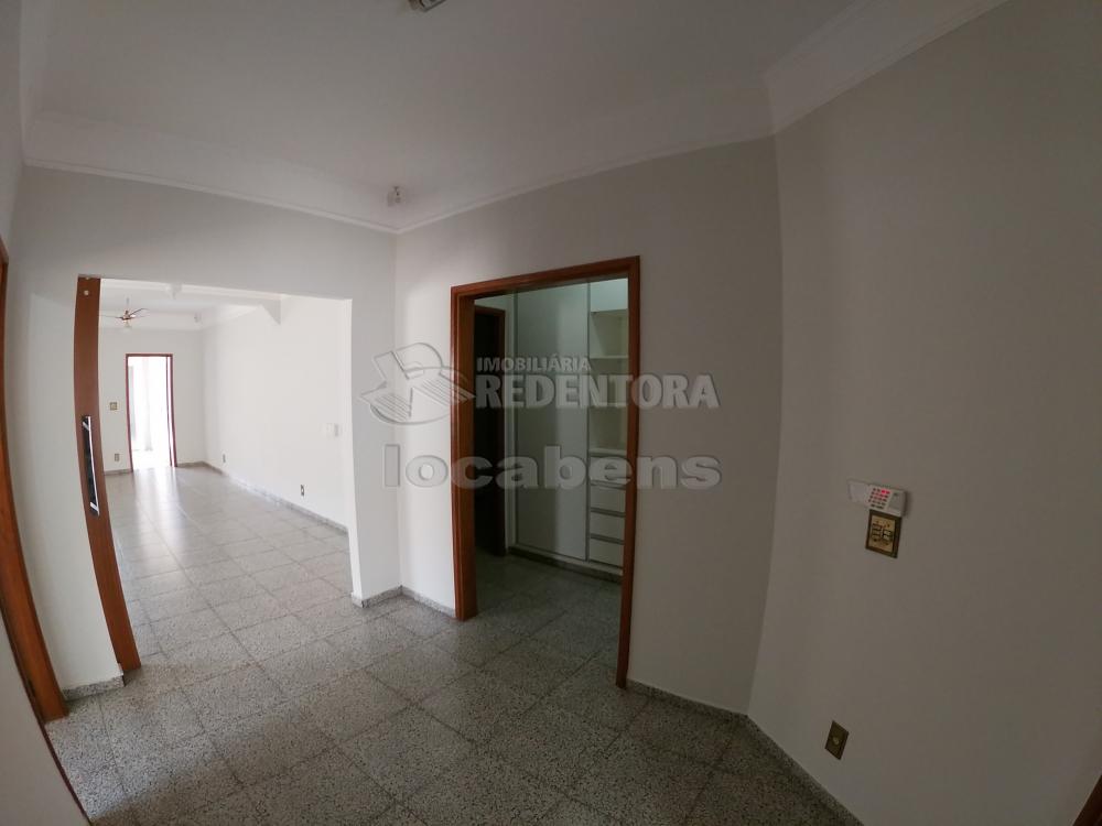 Alugar Casa / Padr&atilde;o em S&atilde;o Jos&eacute; do Rio Preto R$ 6.000,00 - Foto 11