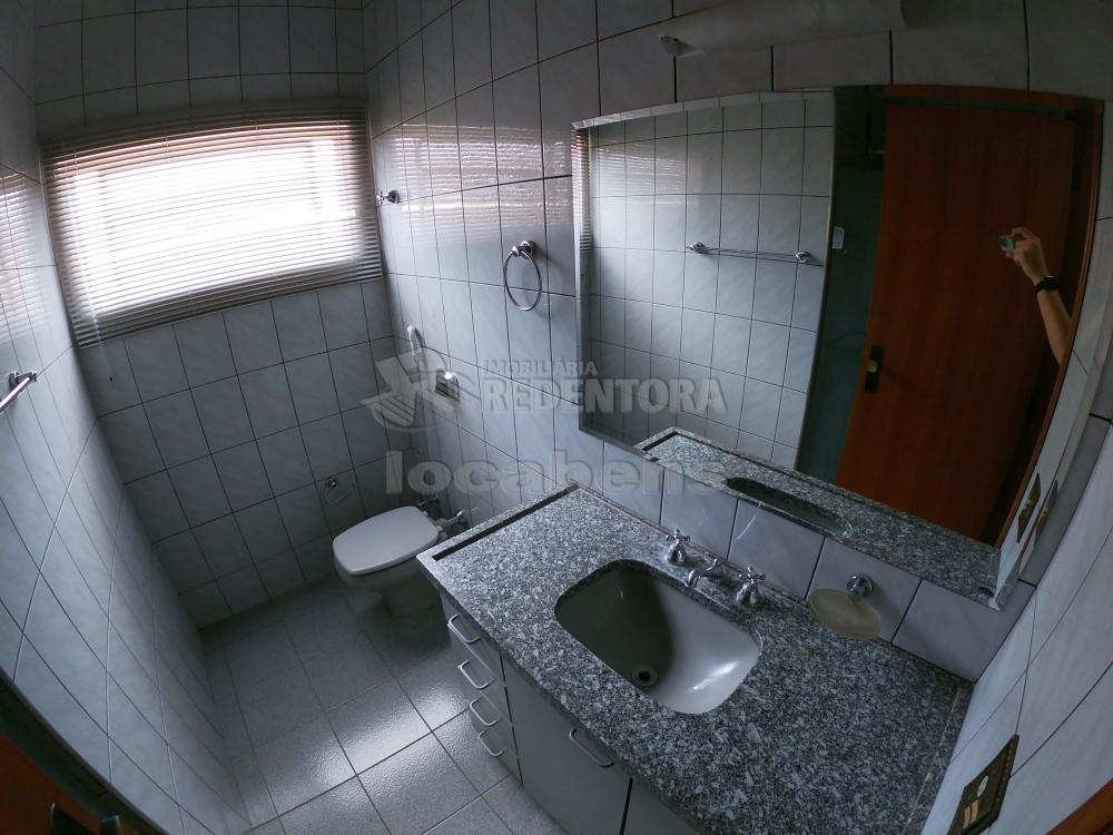 Alugar Casa / Padr&atilde;o em S&atilde;o Jos&eacute; do Rio Preto R$ 6.000,00 - Foto 27