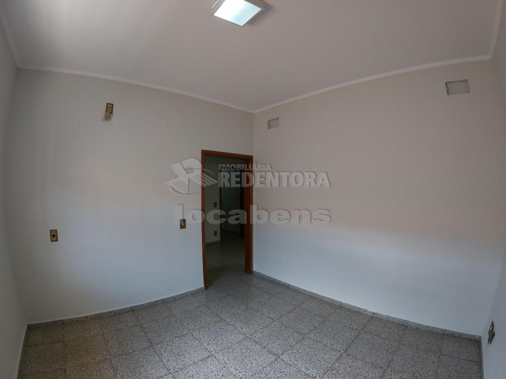 Alugar Casa / Padr&atilde;o em S&atilde;o Jos&eacute; do Rio Preto R$ 6.000,00 - Foto 31