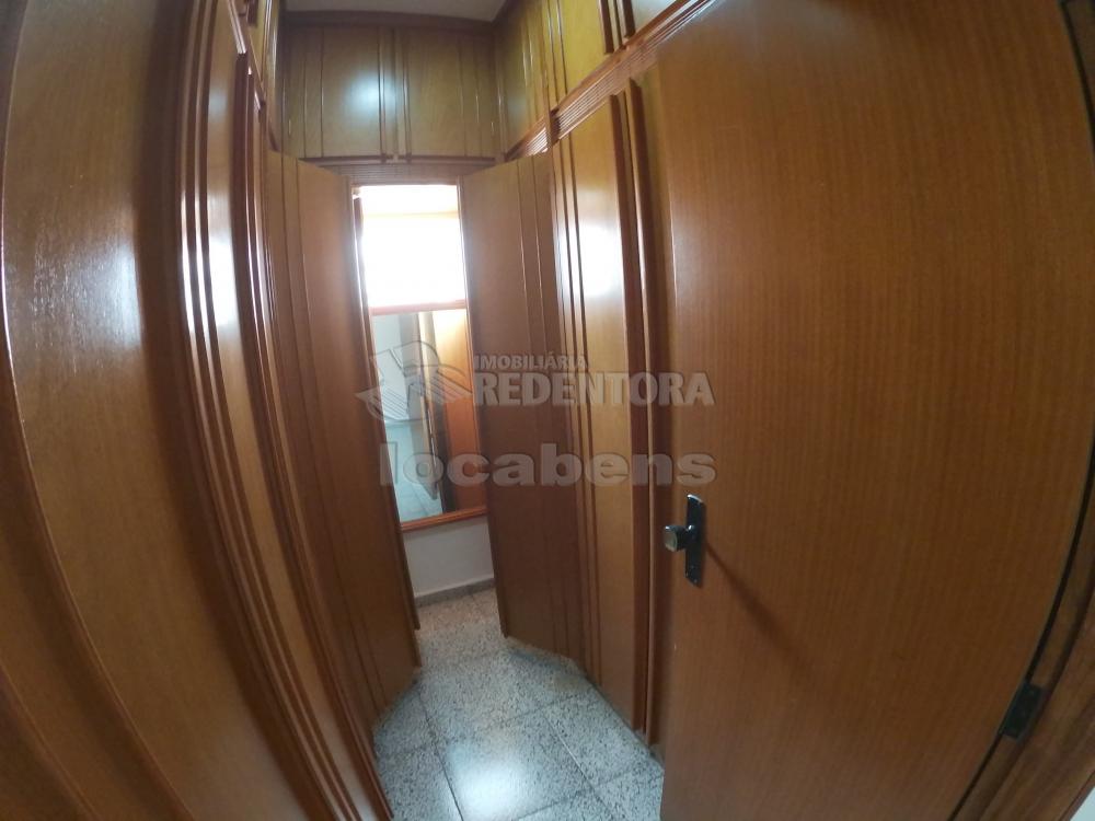 Alugar Casa / Padr&atilde;o em S&atilde;o Jos&eacute; do Rio Preto R$ 6.000,00 - Foto 32