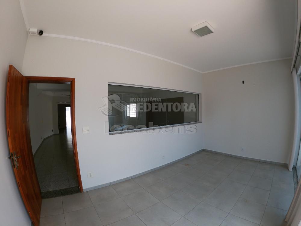 Alugar Casa / Padr&atilde;o em S&atilde;o Jos&eacute; do Rio Preto R$ 6.000,00 - Foto 38