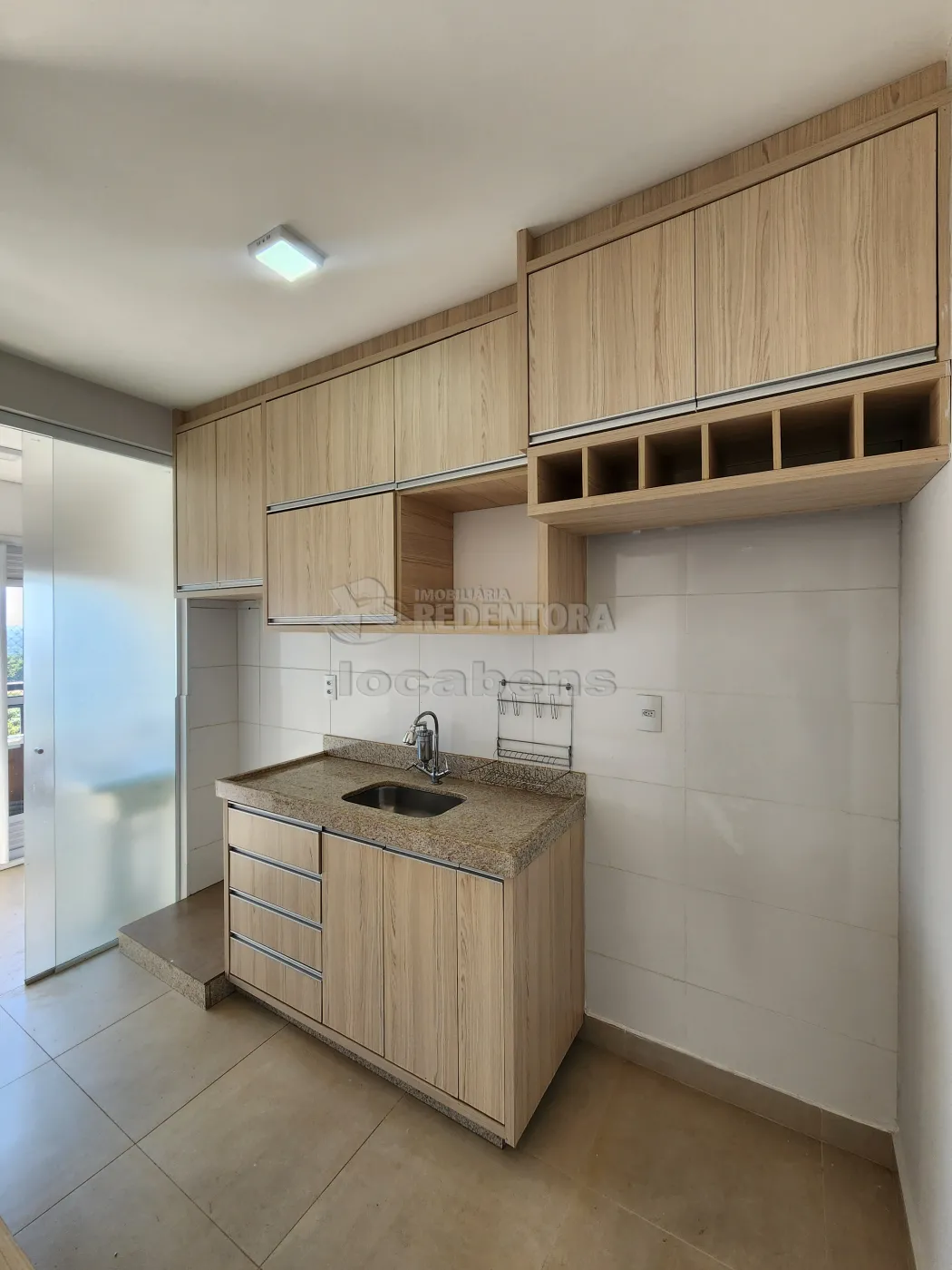 Alugar Apartamento / Padr&atilde;o em S&atilde;o Jos&eacute; do Rio Preto R$ 2.800,00 - Foto 3