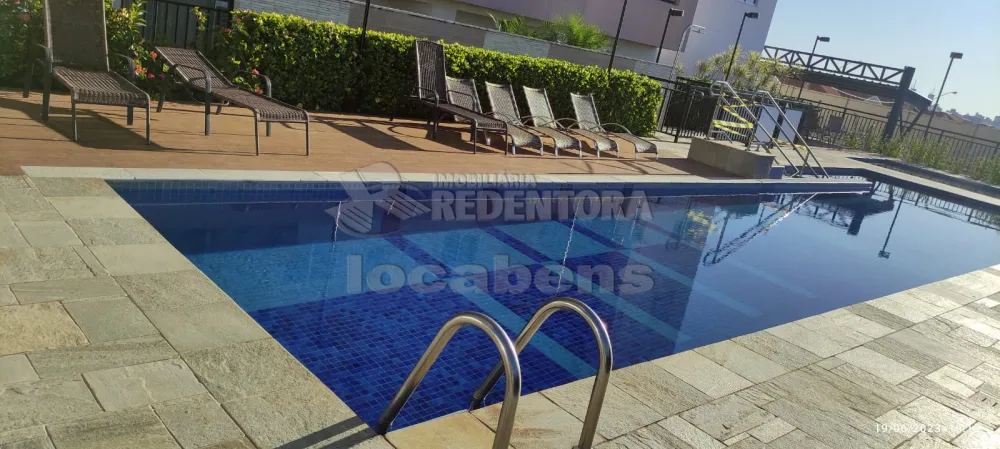 Alugar Apartamento / Padr&atilde;o em S&atilde;o Jos&eacute; do Rio Preto R$ 2.800,00 - Foto 15