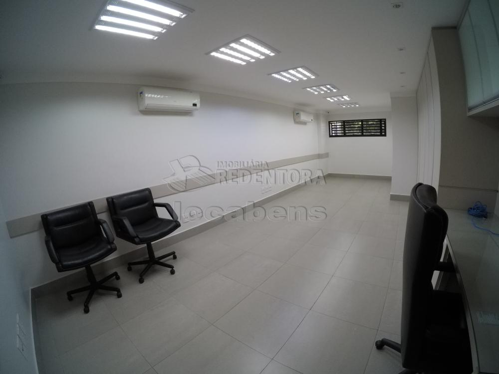 Alugar Comercial / Pr&eacute;dio Inteiro em S&atilde;o Jos&eacute; do Rio Preto R$ 21.500,00 - Foto 4