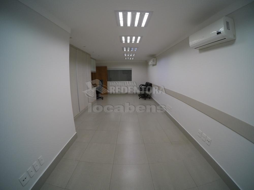 Alugar Comercial / Pr&eacute;dio Inteiro em S&atilde;o Jos&eacute; do Rio Preto R$ 21.500,00 - Foto 6