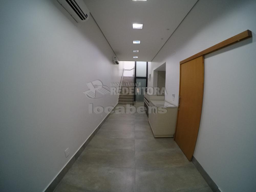 Alugar Comercial / Pr&eacute;dio Inteiro em S&atilde;o Jos&eacute; do Rio Preto R$ 21.500,00 - Foto 12