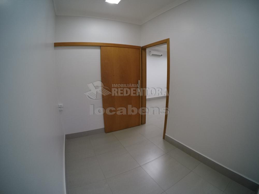 Alugar Comercial / Pr&eacute;dio Inteiro em S&atilde;o Jos&eacute; do Rio Preto R$ 21.500,00 - Foto 23