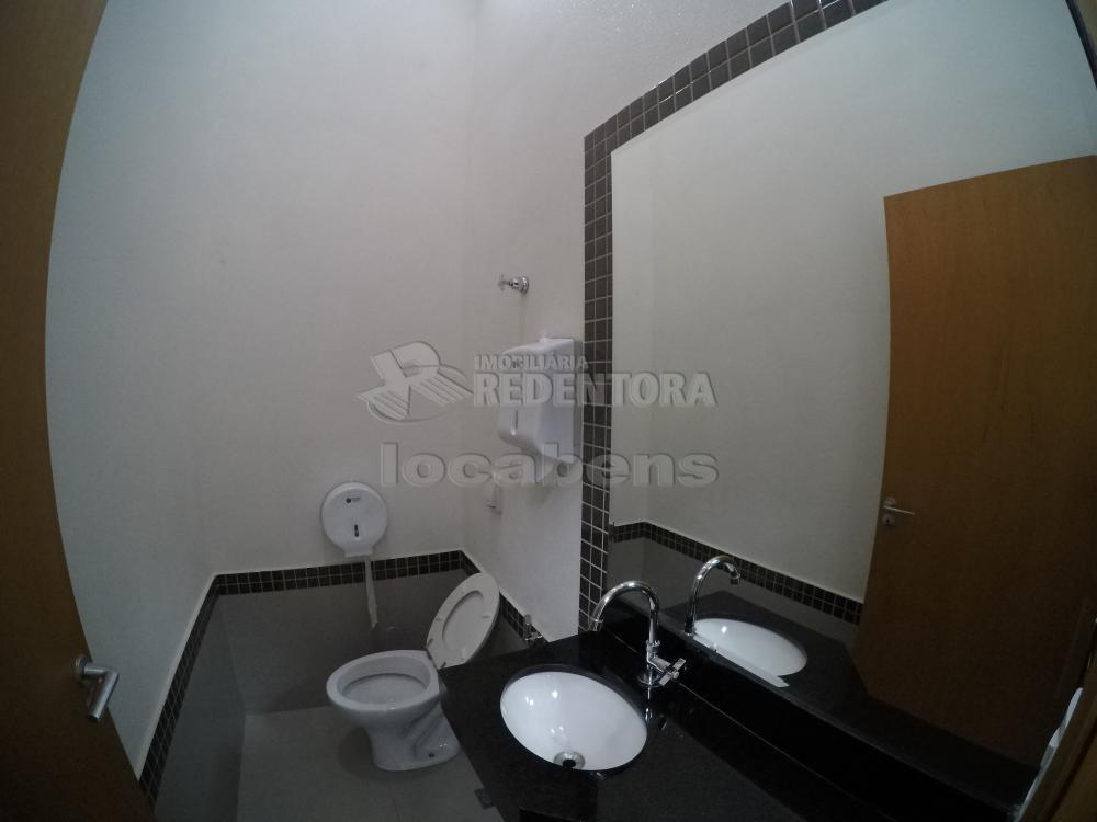 Alugar Comercial / Pr&eacute;dio Inteiro em S&atilde;o Jos&eacute; do Rio Preto R$ 21.500,00 - Foto 26