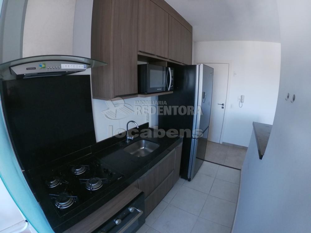 Alugar Apartamento / Padr&atilde;o em S&atilde;o Jos&eacute; do Rio Preto R$ 2.500,00 - Foto 7