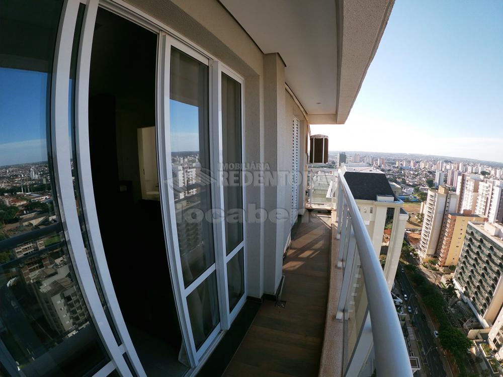 Alugar Apartamento / Padr&atilde;o em S&atilde;o Jos&eacute; do Rio Preto R$ 2.500,00 - Foto 1