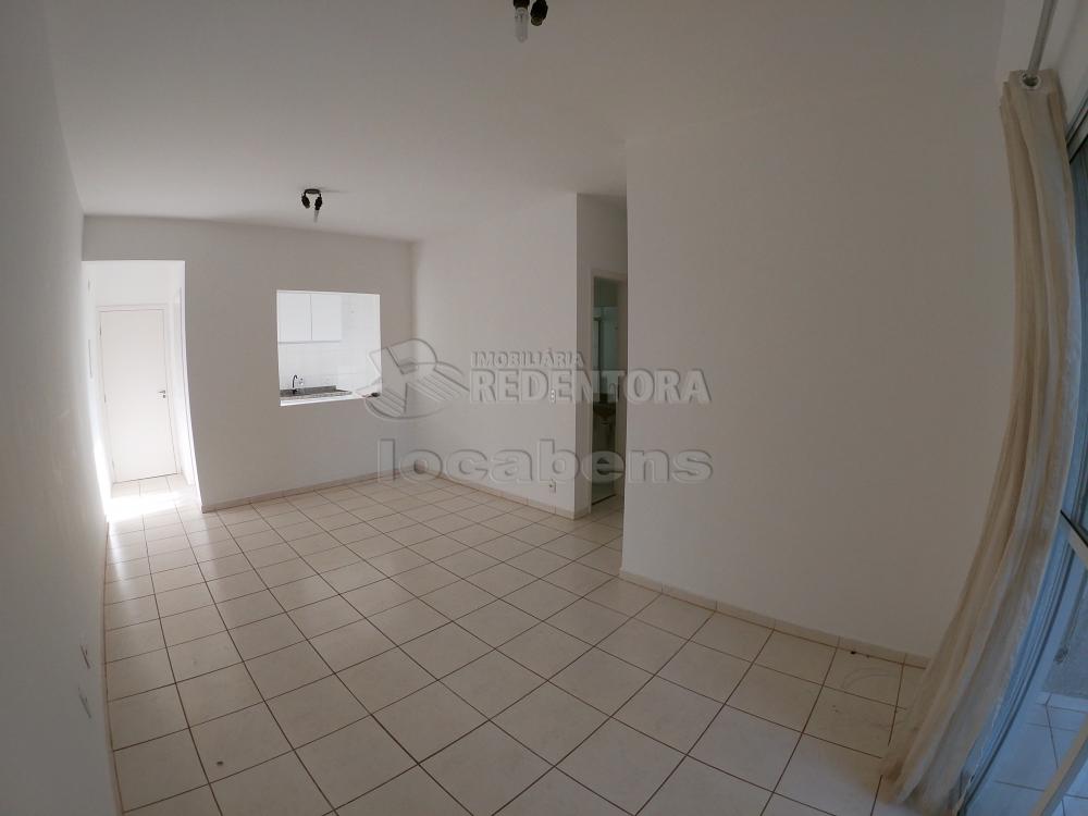 Alugar Apartamento / Padr&atilde;o em S&atilde;o Jos&eacute; do Rio Preto R$ 2.300,00 - Foto 4