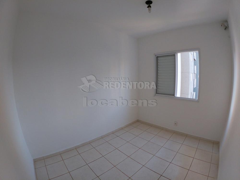 Alugar Apartamento / Padr&atilde;o em S&atilde;o Jos&eacute; do Rio Preto R$ 2.300,00 - Foto 15