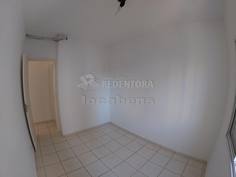 Alugar Apartamento / Padr&atilde;o em S&atilde;o Jos&eacute; do Rio Preto R$ 2.300,00 - Foto 16