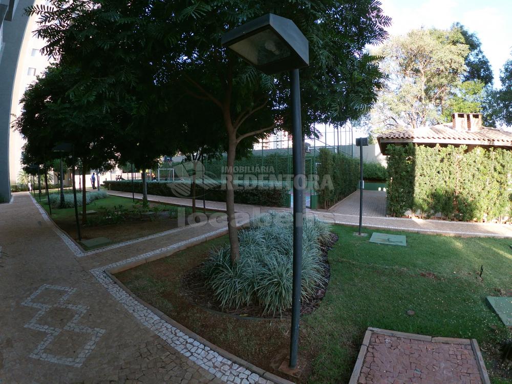 Alugar Apartamento / Padr&atilde;o em S&atilde;o Jos&eacute; do Rio Preto R$ 2.300,00 - Foto 33