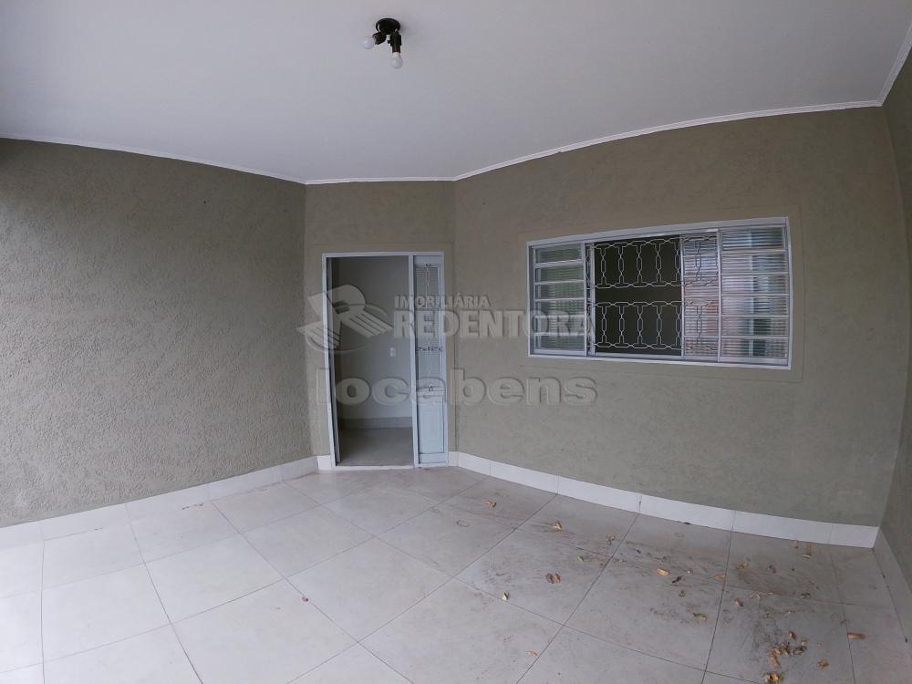Alugar Casa / Padr&atilde;o em S&atilde;o Jos&eacute; do Rio Preto R$ 1.500,00 - Foto 2