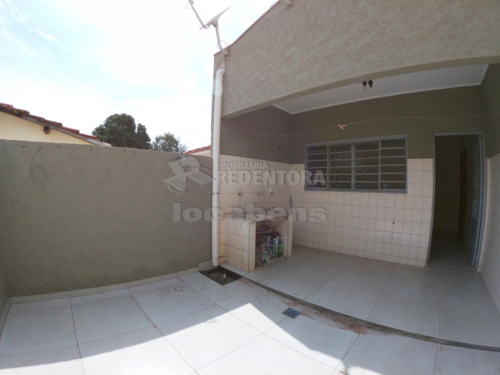 Alugar Casa / Padr&atilde;o em S&atilde;o Jos&eacute; do Rio Preto R$ 1.500,00 - Foto 11
