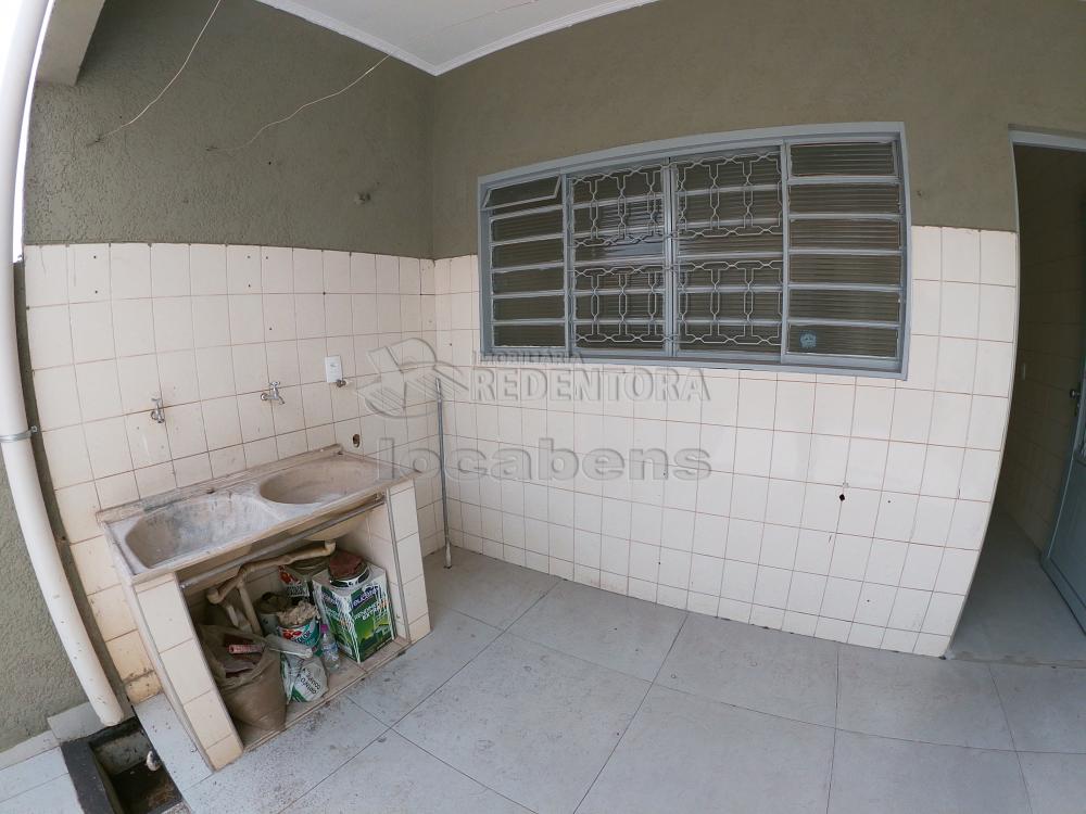 Alugar Casa / Padr&atilde;o em S&atilde;o Jos&eacute; do Rio Preto R$ 1.500,00 - Foto 13