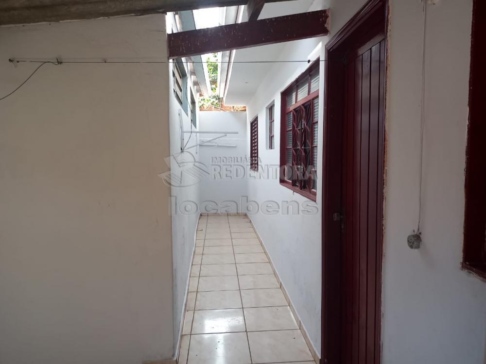Alugar Casa / Padr&atilde;o em S&atilde;o Jos&eacute; do Rio Preto R$ 800,00 - Foto 1