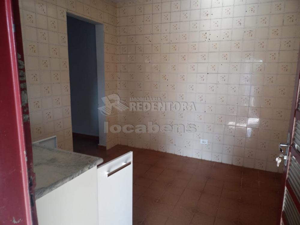 Alugar Casa / Padr&atilde;o em S&atilde;o Jos&eacute; do Rio Preto R$ 800,00 - Foto 8