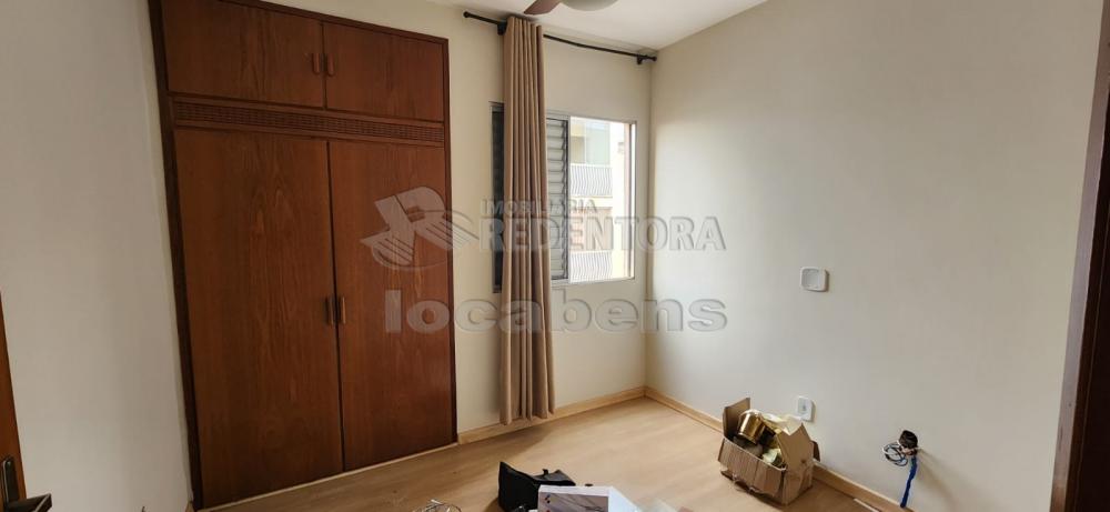 Alugar Apartamento / Padr&atilde;o em S&atilde;o Jos&eacute; do Rio Preto R$ 1.200,00 - Foto 8