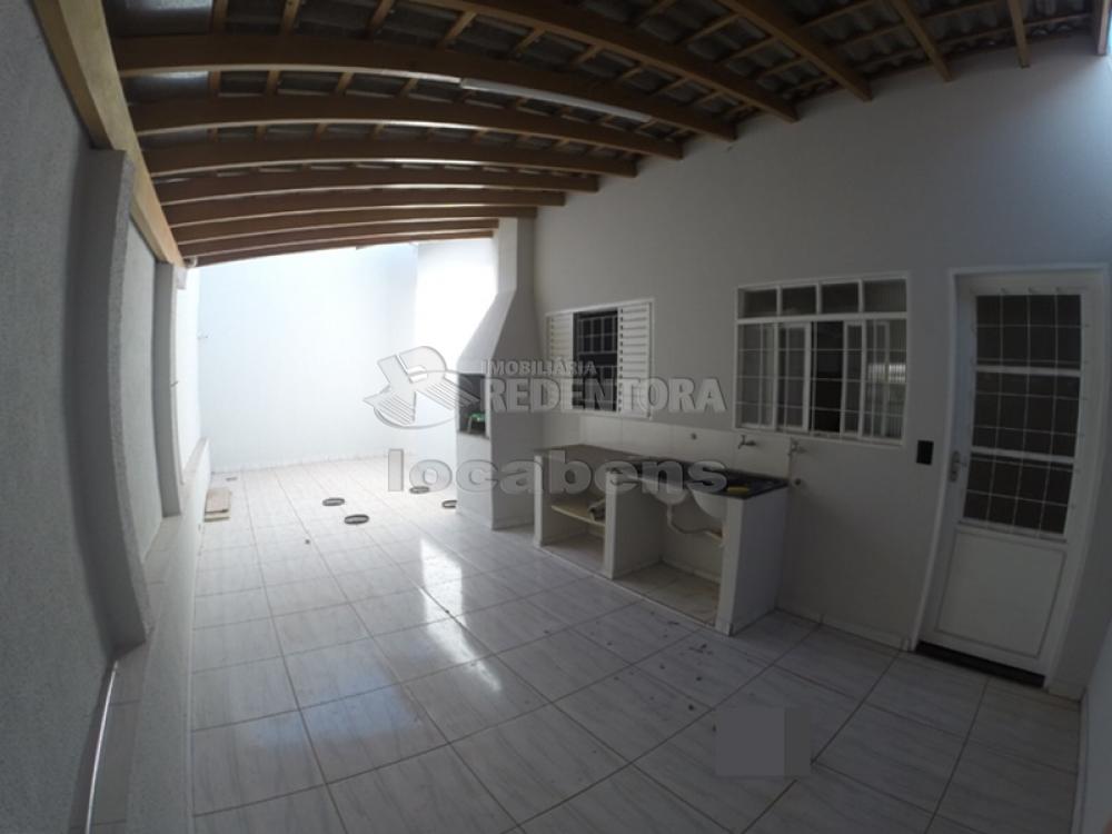 Alugar Casa / Padr&atilde;o em S&atilde;o Jos&eacute; do Rio Preto R$ 2.700,00 - Foto 17