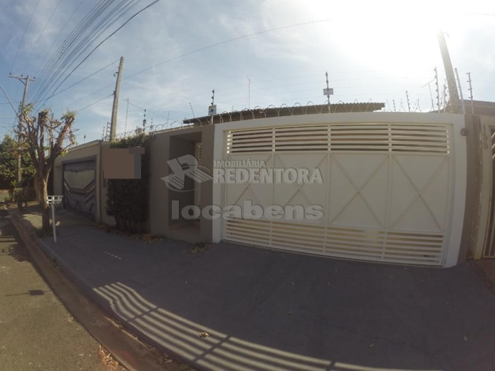 Alugar Casa / Padr&atilde;o em S&atilde;o Jos&eacute; do Rio Preto R$ 2.700,00 - Foto 1
