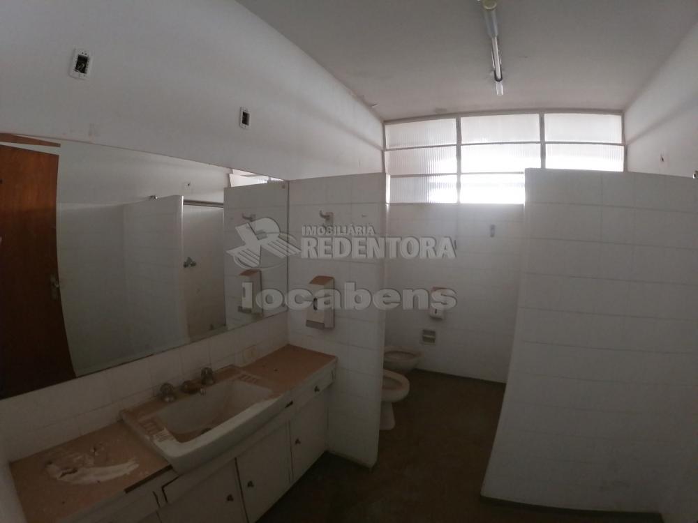 Alugar Comercial / Casa Comercial em S&atilde;o Jos&eacute; do Rio Preto R$ 13.000,00 - Foto 42