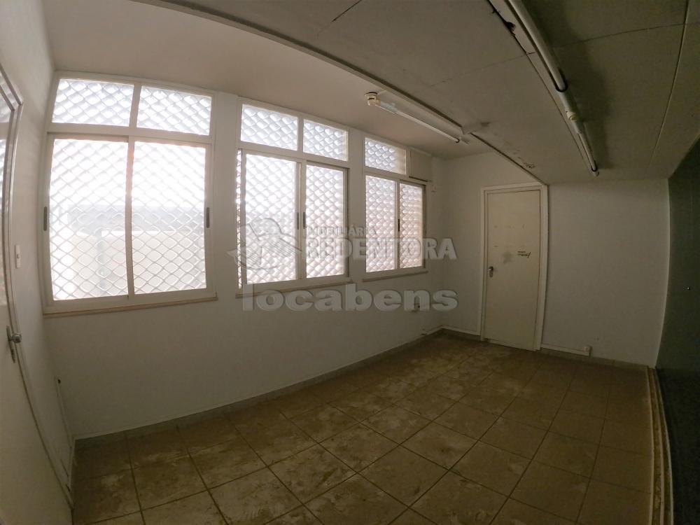 Alugar Comercial / Casa Comercial em S&atilde;o Jos&eacute; do Rio Preto R$ 13.000,00 - Foto 47
