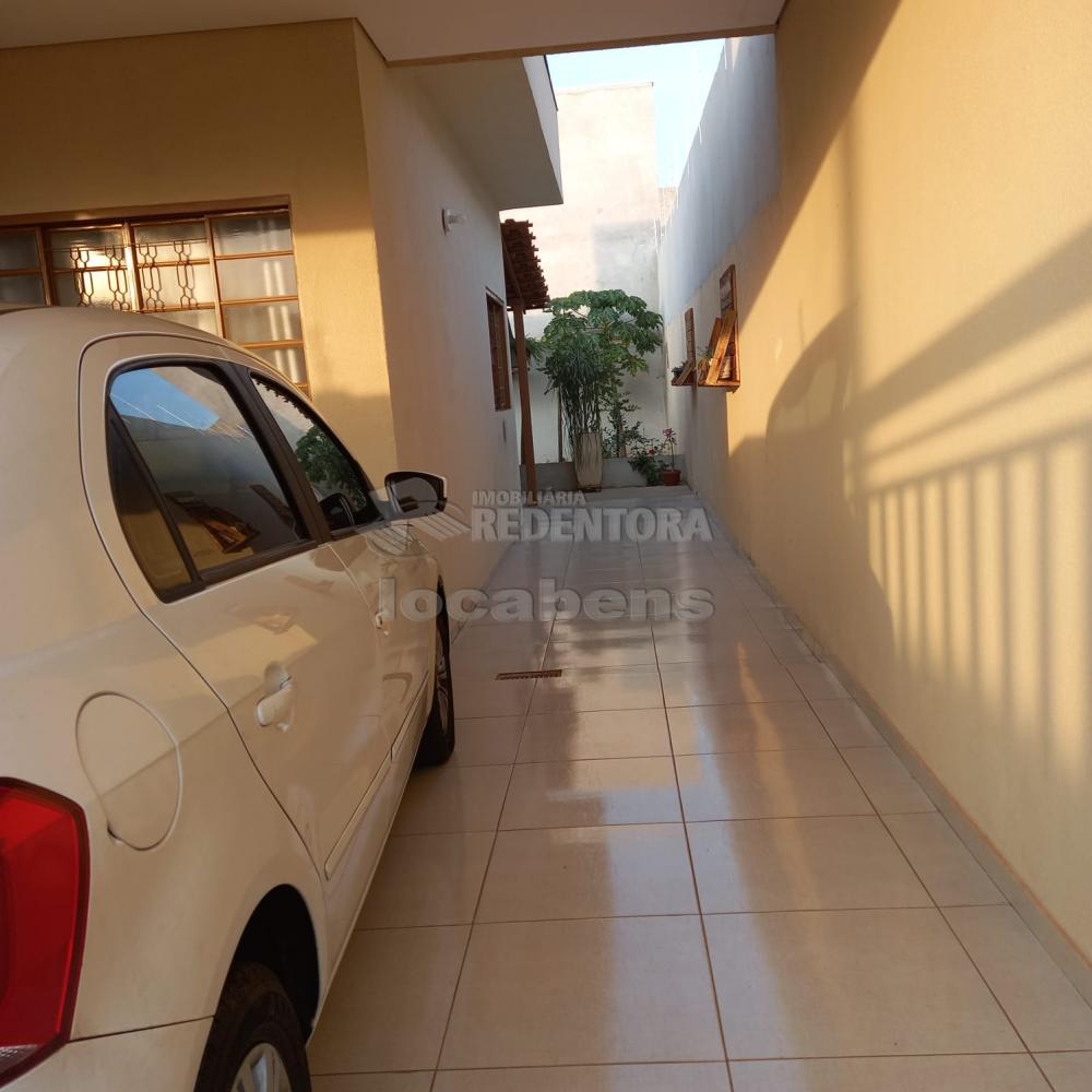 Alugar Casa / Padr&atilde;o em S&atilde;o Jos&eacute; do Rio Preto R$ 1.230,00 - Foto 2