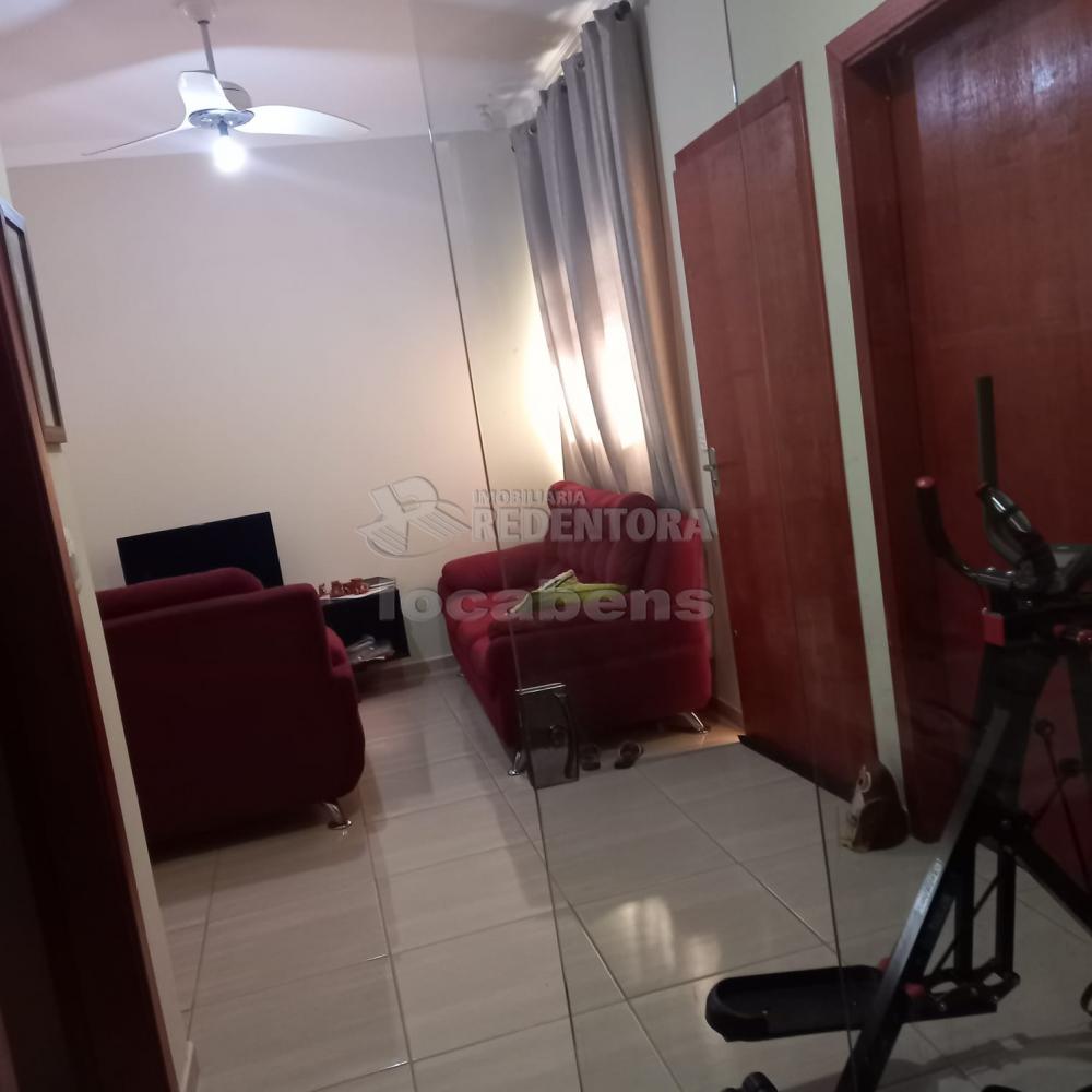 Alugar Casa / Padr&atilde;o em S&atilde;o Jos&eacute; do Rio Preto R$ 1.230,00 - Foto 6