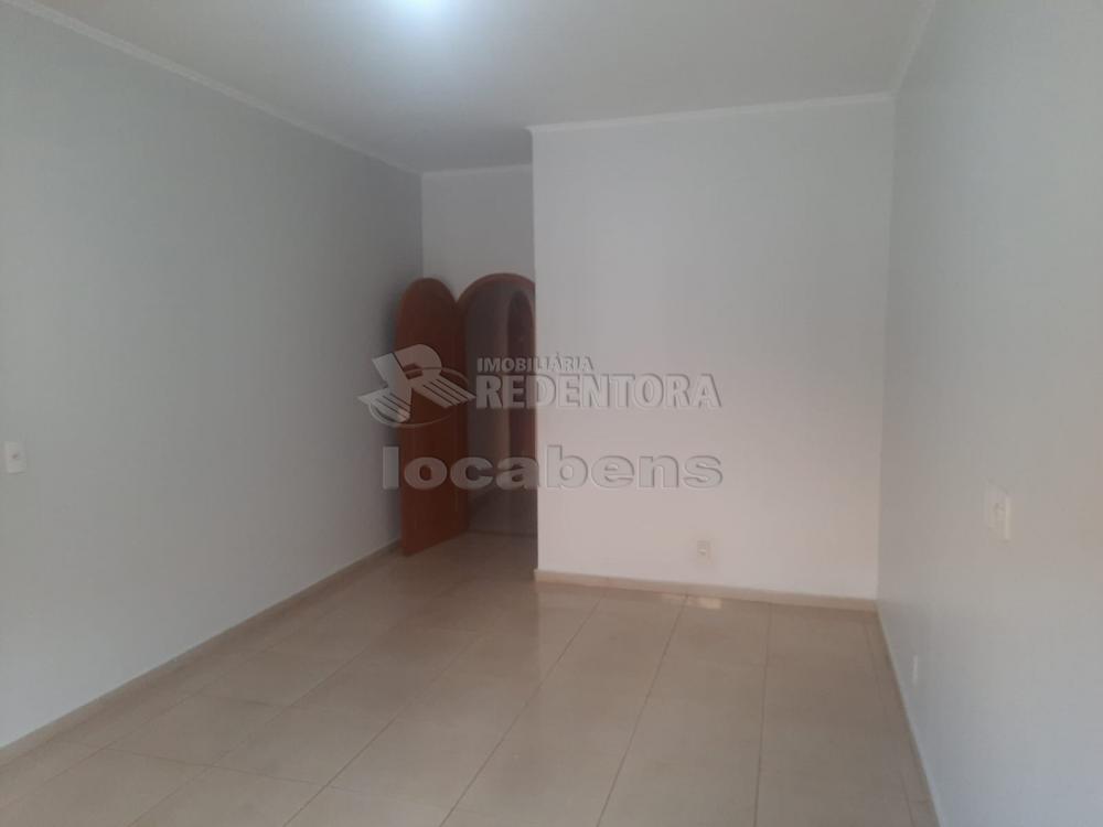 Alugar Casa / Padr&atilde;o em S&atilde;o Jos&eacute; do Rio Preto R$ 5.000,00 - Foto 13