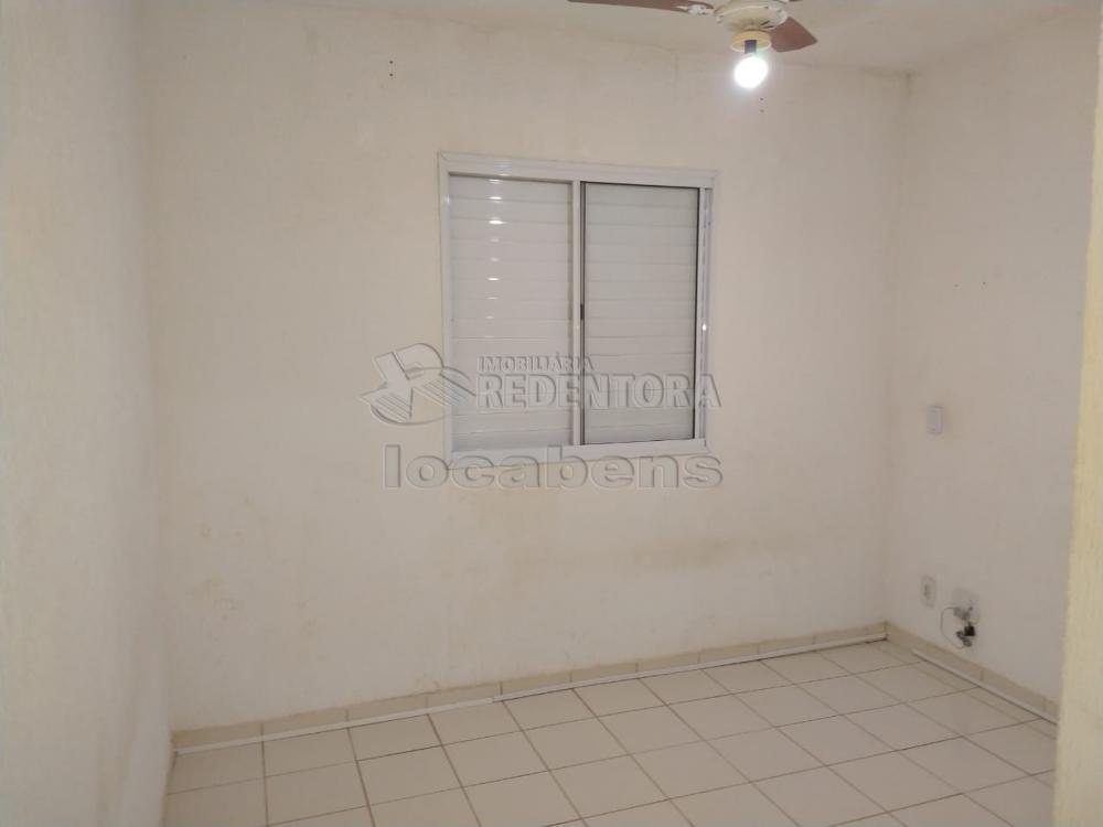 Alugar Casa / Condom&iacute;nio em S&atilde;o Jos&eacute; do Rio Preto R$ 1.800,00 - Foto 6