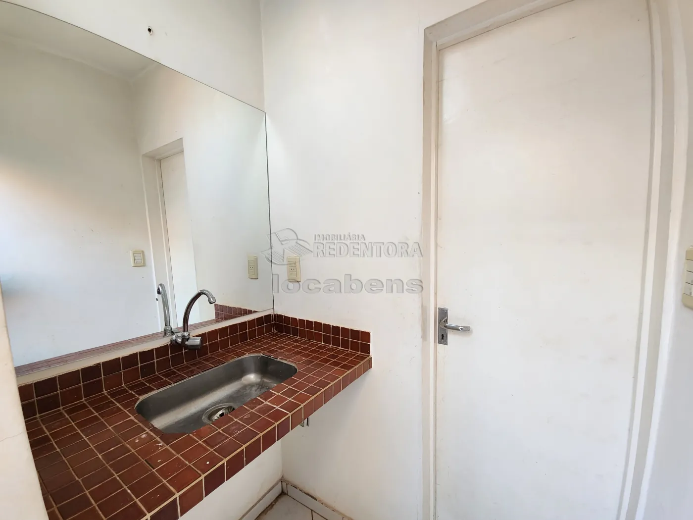 Alugar Casa / Padr&atilde;o em S&atilde;o Jos&eacute; do Rio Preto R$ 1.600,00 - Foto 12