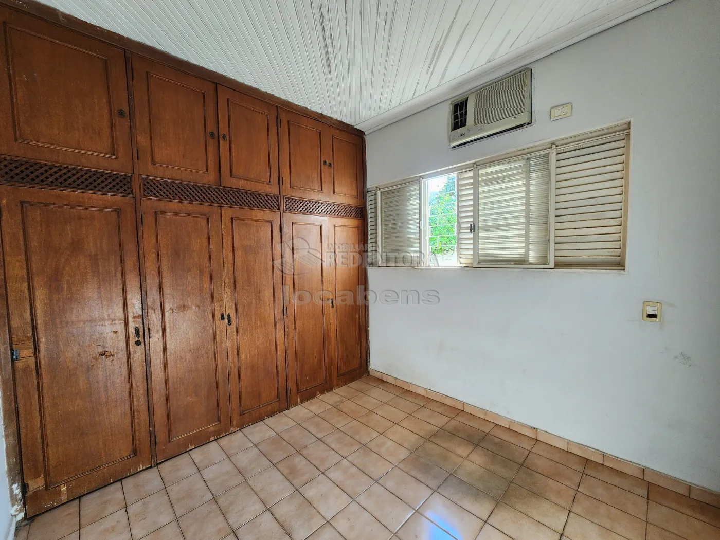Alugar Casa / Padr&atilde;o em S&atilde;o Jos&eacute; do Rio Preto R$ 1.600,00 - Foto 6