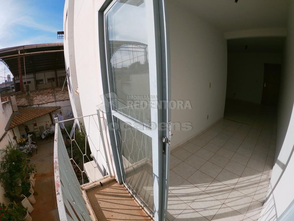 Alugar Apartamento / Padr&atilde;o em S&atilde;o Jos&eacute; do Rio Preto R$ 1.000,00 - Foto 6
