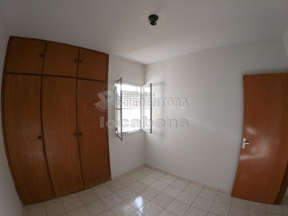 Alugar Apartamento / Padr&atilde;o em S&atilde;o Jos&eacute; do Rio Preto R$ 1.000,00 - Foto 8