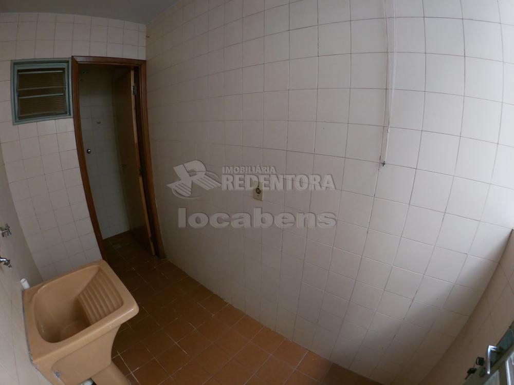 Alugar Apartamento / Padr&atilde;o em S&atilde;o Jos&eacute; do Rio Preto R$ 1.000,00 - Foto 21