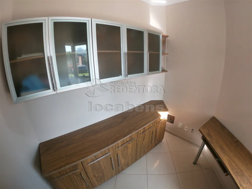 Alugar Casa / Condom&iacute;nio em S&atilde;o Jos&eacute; do Rio Preto R$ 6.000,00 - Foto 8