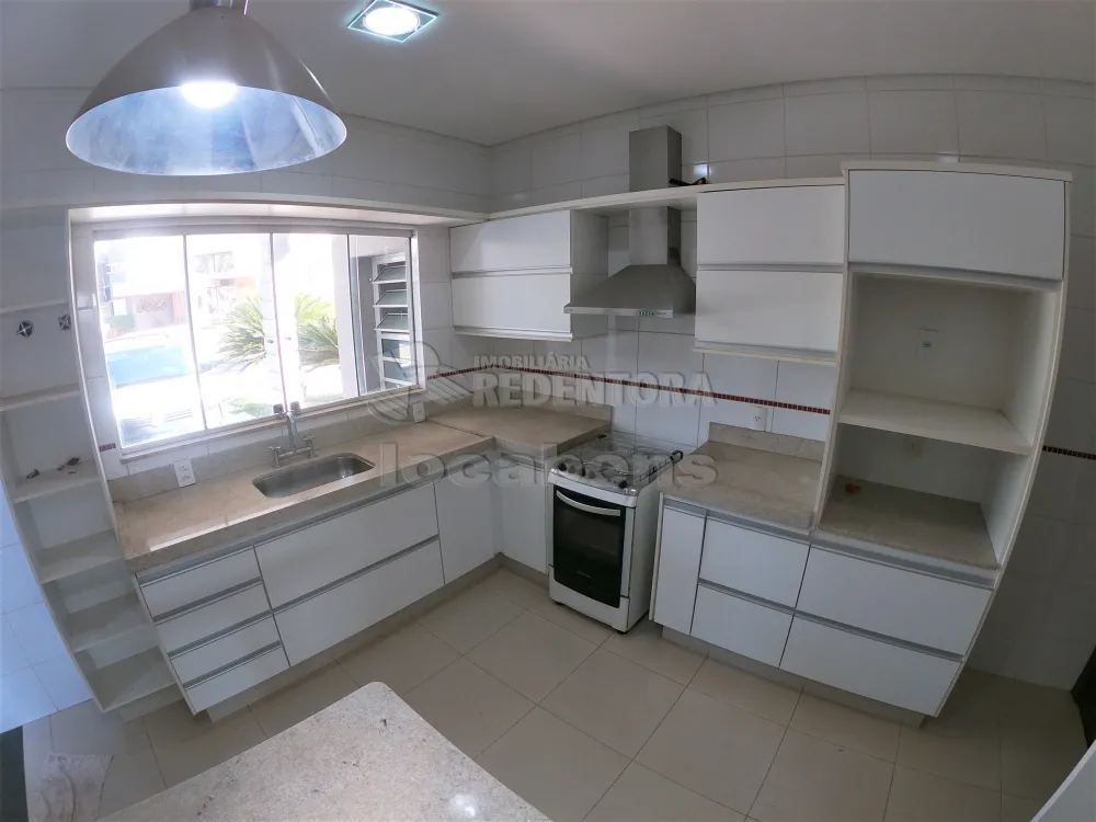 Alugar Casa / Condom&iacute;nio em S&atilde;o Jos&eacute; do Rio Preto R$ 6.000,00 - Foto 13