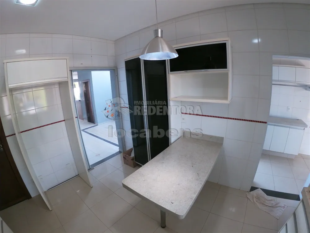Alugar Casa / Condom&iacute;nio em S&atilde;o Jos&eacute; do Rio Preto R$ 6.000,00 - Foto 15