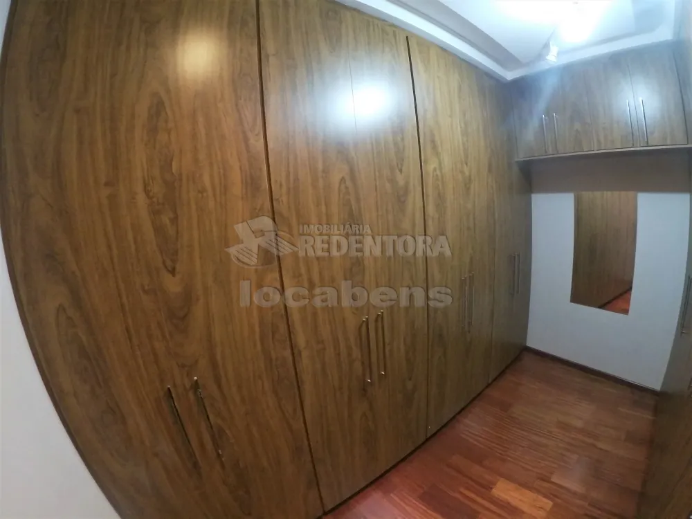 Alugar Casa / Condom&iacute;nio em S&atilde;o Jos&eacute; do Rio Preto R$ 6.000,00 - Foto 22