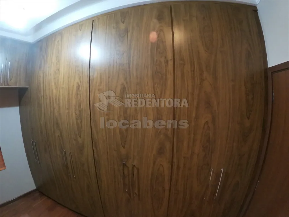 Alugar Casa / Condom&iacute;nio em S&atilde;o Jos&eacute; do Rio Preto R$ 6.000,00 - Foto 23